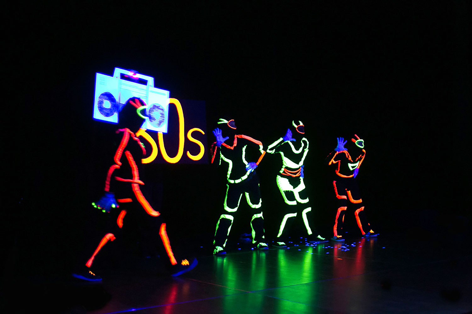Glowdance 1 - © USCH QUEDNAU